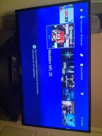 Element 32 TV w/remote