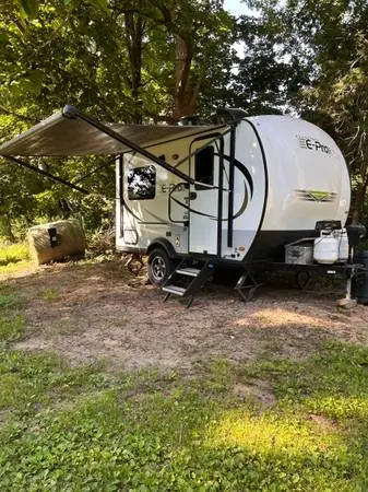 2021 Forest River E-Pro Camper. Excellent condition. Easy to tow
