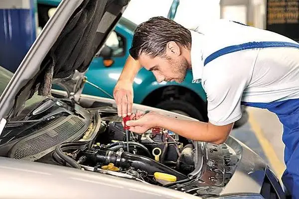 Auto Mechanic Wanted