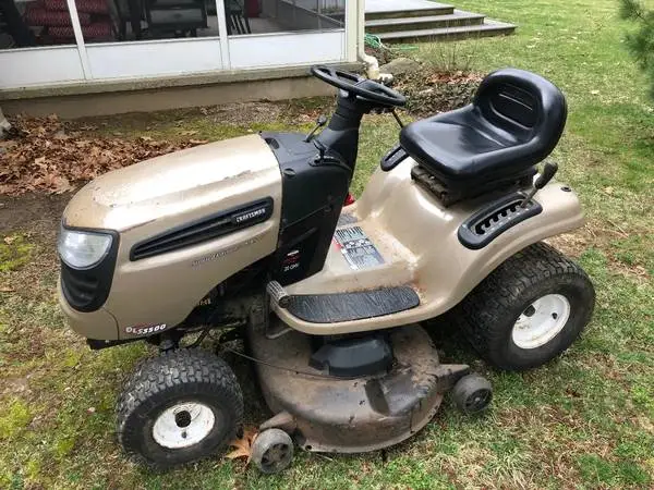 WANTED Riding lawnmowers, rototillers, motorcycles ect
