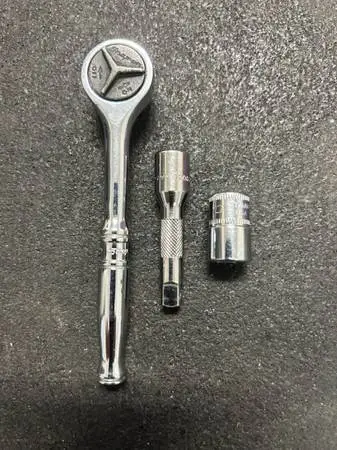 Snap On  Ratchet - Extension (2)  &10mm Socket 1/4 in. drive