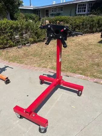 ENGINE / MOTOR  STAND