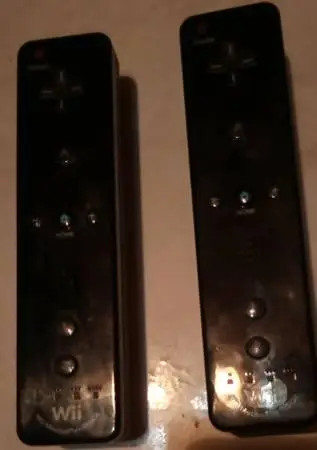 Two Wii controls For Parts