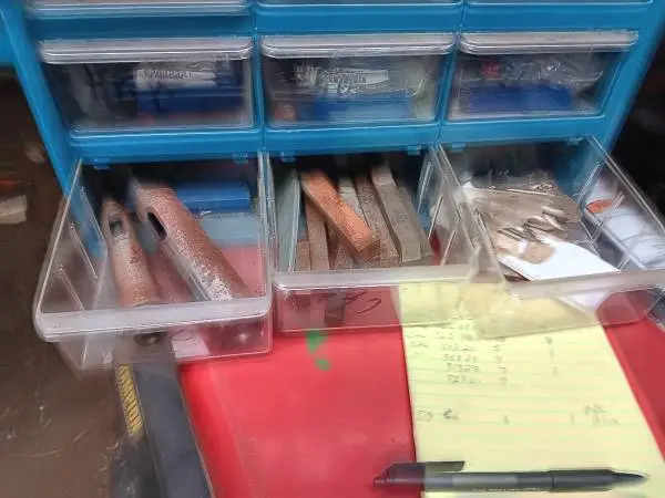 Cutter bits metal lathe