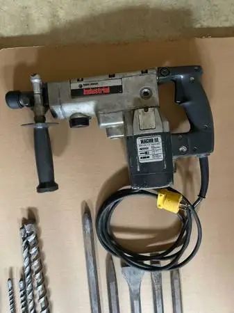 Black & Decker Industrial Rotary Hammer