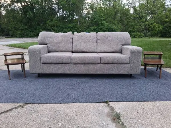 🔥Modern 3 Seater Sofa with Custom MCM Tapered Legs 🔥