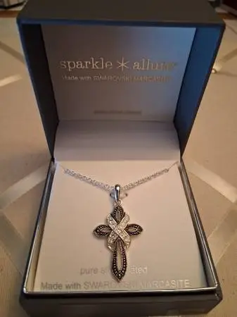 New Sparkle Allure Cross and Chain
