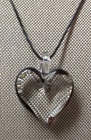 Yummy Glass Murano Italy Hearth pendant necklace with toggle clasp