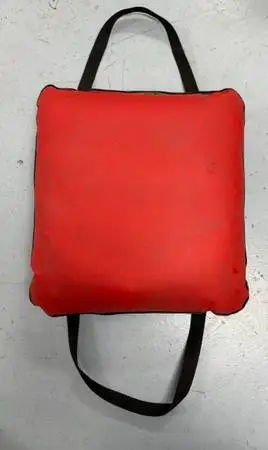 Throwable flotation life cushion