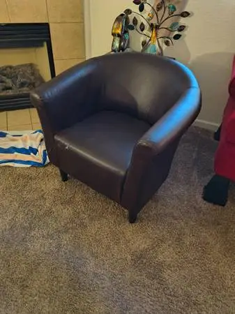 Tube chair