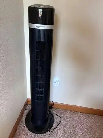 Amazon Basics Oscillating 3 Speed Tower Fan With Remote
