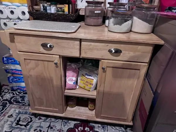 Kitchen island