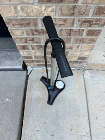 Blackburn floor pump with pressure gauge and Yeti 31-33 mtn biking shorts