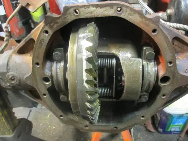 Impala 65-70 12 Bolt rear axle 4.10 Posi