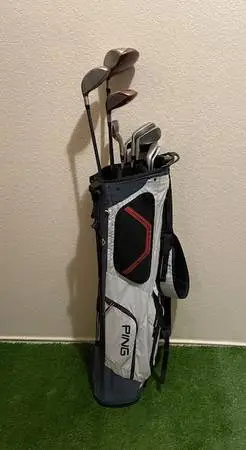 TaylorMade Burner Golf Club Set w/PING Bag (RH)