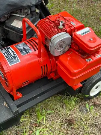 2000 watt generator
