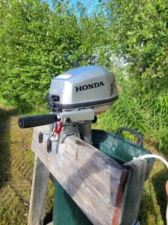 5 hp 4 stroke Honda