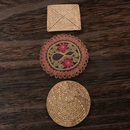 VTG 70s Boho Set Of 3 Woven Raffia Wicker Hot Pads Pot Holders Trivets