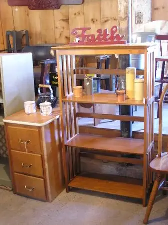 THREE SHELF BOOKSHELF
