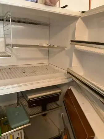Hot point refrigerator