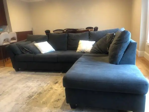 VARIOUS FURNITURE ITEMS