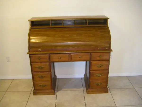 VINTAGE WOOD ROLLTOP DESK
