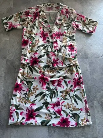 2 Piece Floral Skirt and Blouse Set - Cute as a button.