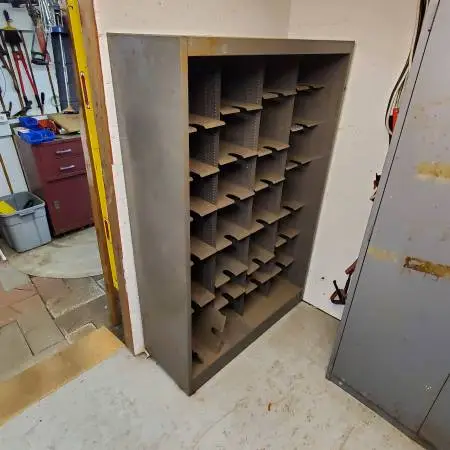 Etra large metal cubby with adjustable shelfs