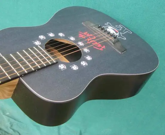 Martin guitar - FELIX THE CAT limited Edition LX