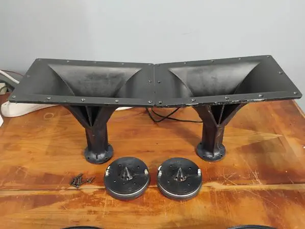 Klipsch Quartet OEM Midrange Horns / Speakers / Heresy Cornwall Forte