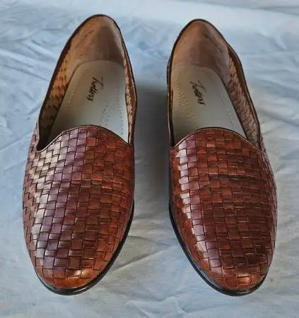 Trotters Slip On Shoes Loafers Size 10M Women’s