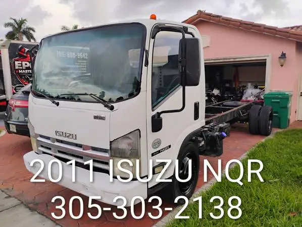 2011 ISUZU NQR CHASSIS DIESEL