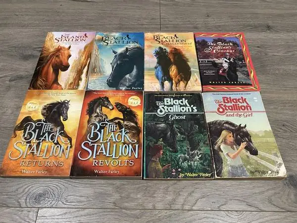 The BLACK STALLION By Walter Farley 8 Paperback Book