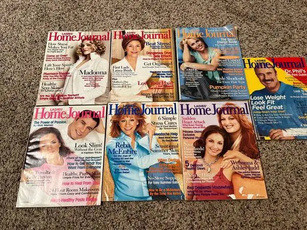 7 Issues Vintage 2005 Ladies Home Journey