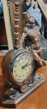 Vintage United Electric Clock