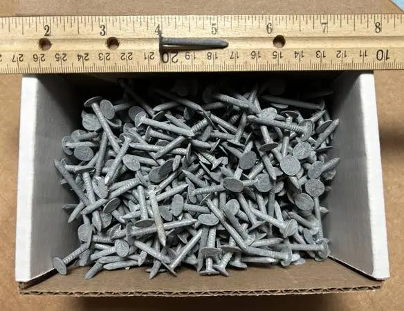 Roofing nails, Electro galvanized.