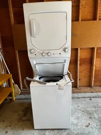 GE Unitised Spacemaker Washer/Dryer (gas)