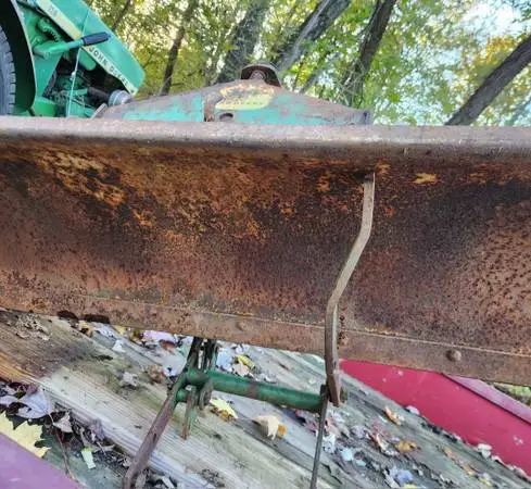 John deere 110, 112 round fender model 42 snow plow