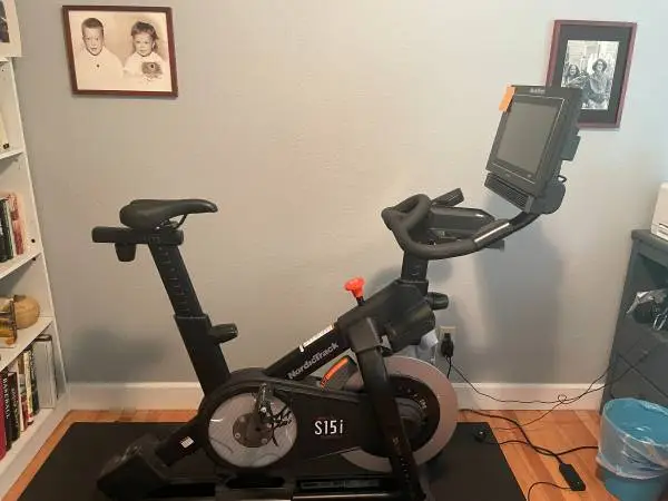 NordicTrack Commercial S15i Studio Cycle