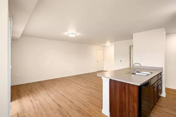 Enjoy the convenience of an in-home washer and dryer! Large space!