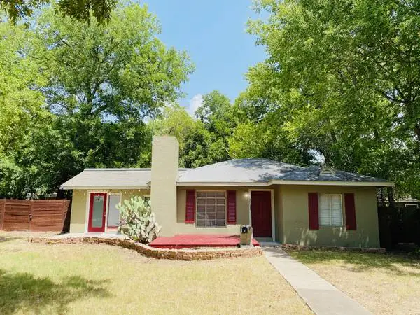 Cherrywood Home near UT w/ Water Included & Private Yard - Call now!