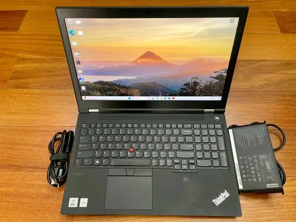 Super-Heavy Duty P15 Thinkpad 4KUHD Display 64RAM 1TB Dual HDD 2xGPU