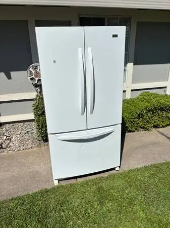 Kenmore refrigerator will deliver and install