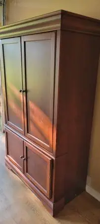 Armoire Cabinet