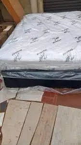 Full mattress