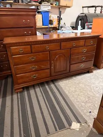 Dresser
