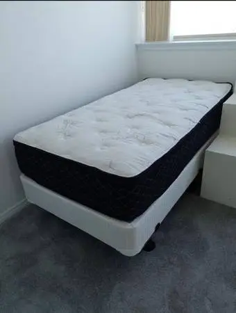 Twin mattress