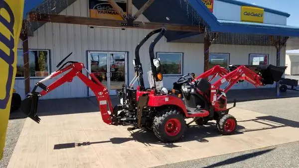 TYM T224H tractor w/loader