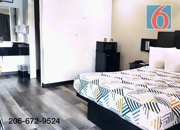 NEW LOW WEEKLY RATE! >>> Cable TV, Pool, WiFi, Kids Stay Free