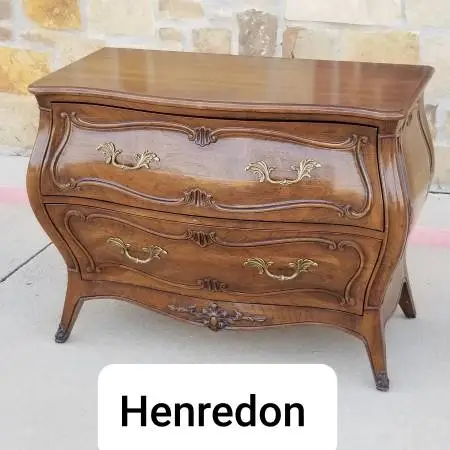 Henredon Louis XV Style 2 Drawer Walnut Commode or Chest of Drawers